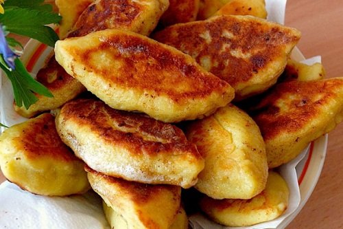 Пирожки картофельные с капустой