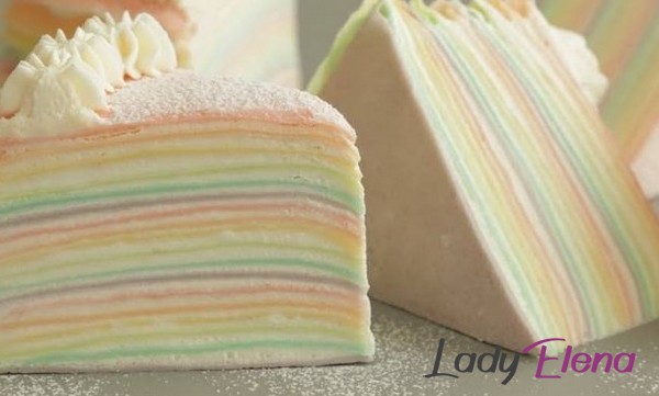 Торт с цветными блинами